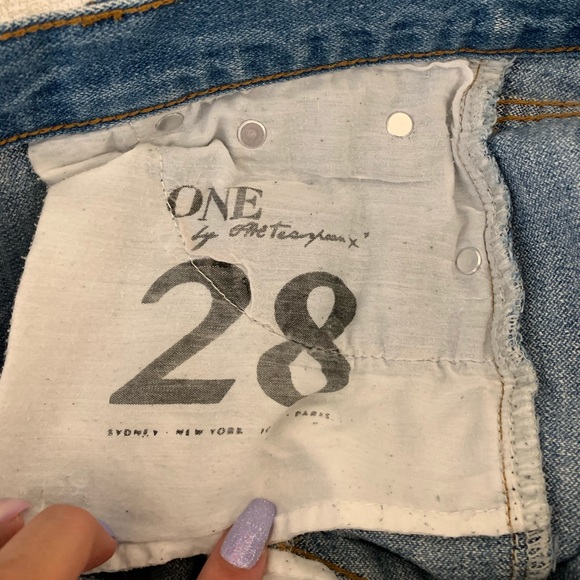 One Teaspoon Awesome Baggies Distressed Jeans - Picture 6 of 6